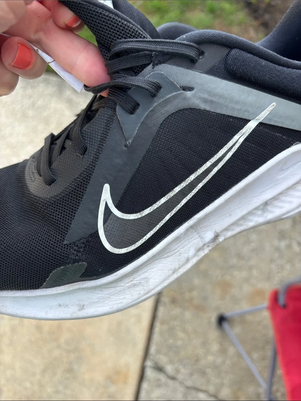 Nike Men’s Black and White Athletic Running Shoes
